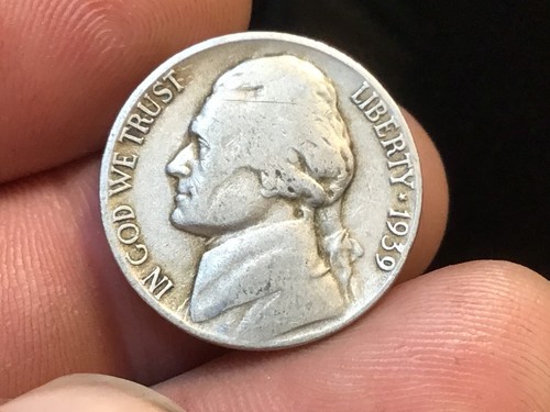 1939-D Denver Mint Jefferson Nickel - Picture 11 of 18