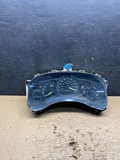 2002 GMC Yukon Speedometer Cluster Gauge Oem s9135 DG