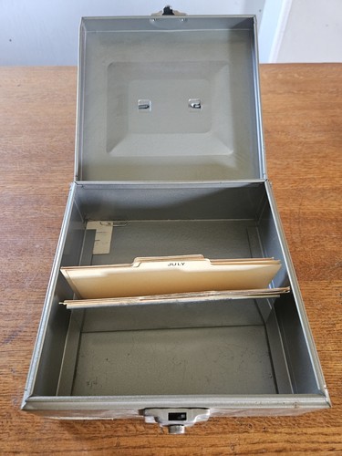 Vintage Excelsior Metal Check File Lock Box, USA, No Key, 9x9x4 - Picture 7 of 8