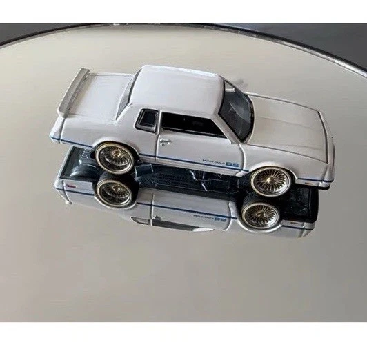 Chevy Monte Carlo Greenlight 1984 diecast 1:64 (personalizado 22” Dayton’s & Vogue’s) Foto 3 de 4