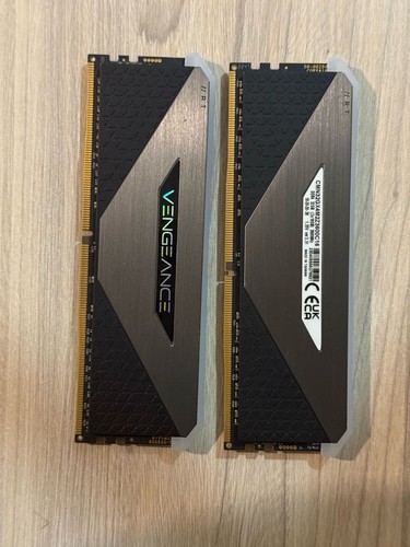 CORSAIR KIT RAM VENGEANCE DDR4 32GB (2*16GB) 3600MHZ C16 RGB CMW32GX4M2Z3600C16