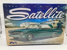 NEW SEALED Moebius 1965 Plymouth Satellite 1:25  Model Kit Skill 3 Age 15+ #1215