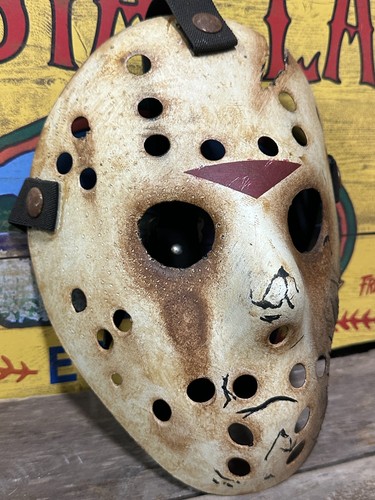 Venerdì 13 - Maschera Hockey Jason Voorhees - Ispirata alla Parte 7: Nuovo Sangue - Foto 3 di 9