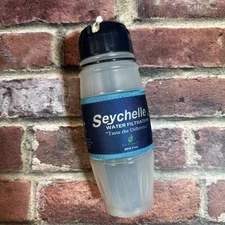 Seychelle 28OZ Filtration Flip Top Water Filter Squeeze Bottle New