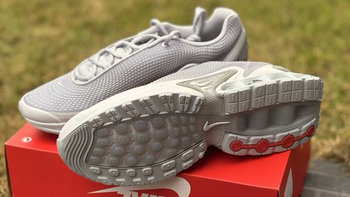 NUEVO Nike Air Max DN Entrenadores - DV3337 007 - Talla UK11 EUR46 - Gris Lobo - Imagen 9 de 15