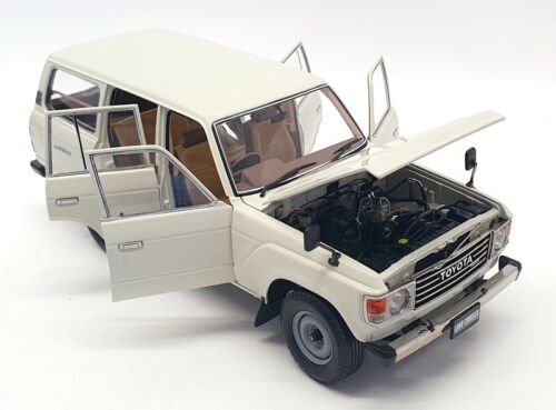Kyosho 1/18 Scale Diecast 08956W - 1980 Toyota Land Cruiser 60 - White - Picture 3 of 6