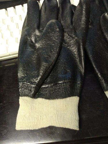 Guantes de trabajo de alta resistencia, plomero, rooteador industrial NEGROS recubiertos de goma - Imagen 5 de 6