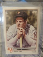 2022 Topps Update Mel Ott Variation SP Short Print US144 Legend