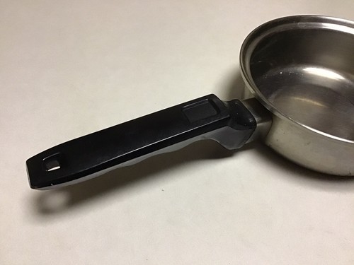 Kitchen Craft Stainless Steel 18 8 3 Ply 1 QT Saucepan 7 1/4" Diameter - Picture 4 of 7
