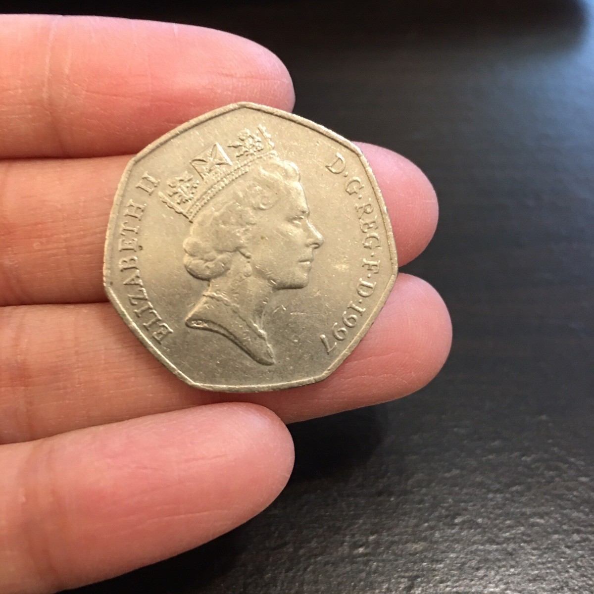 1997 United Kingdom Queen Elizabeth II 50 Pence Coin Vntg Vintage