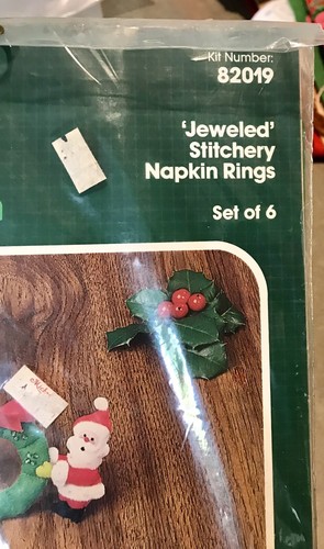 Vtg Christmas Bucilla Jeweled Stitchery Napkin Rings 82019 Snowman Santa NIP - Picture 3 of 5