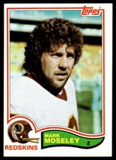 1982 TOPPS MARK MOSELEY F WASHINGTON REDSKINS #516
