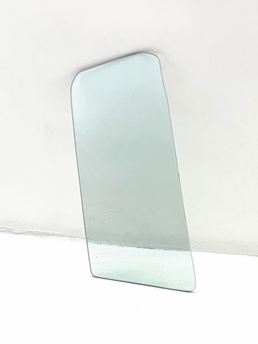 Passenger Side (Right) Rear Vent Window Glass For 1999–2003 Mitsubishi Galant Sedan