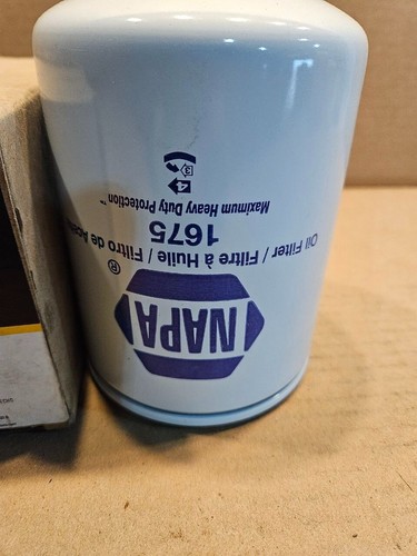 New Napa Gold Oil Filter 1675 for Mitsubishi Fuso - Picture 3 of 4