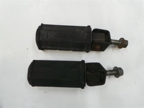 80 YAMAHA XS1100 G SG REAR FOOTRESTS 3H5-27430-01-00 3H5-27440-01-00 - Picture 2 of 3