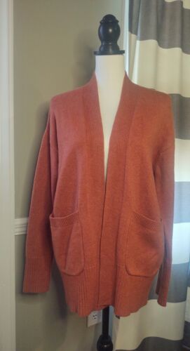 Neu ohne Etikett A New Day Damen Gr. XS offene Cardigan vorne Pullover Farbe Rost Taschen