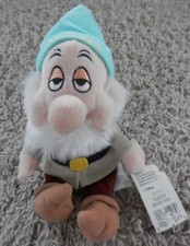 Disney Snow White and the seven dwarf Plush Sleepy DWARF 9" TOY DOLL disney