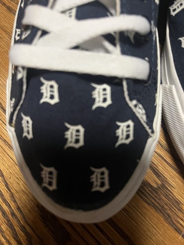 B-3 Detroit Tigers MLB Fila Uno Equipo Ropa Mujeres Niños Tenis Parte Superior Baja Zapato - Imagen 2 de 6
