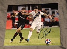 christian pavon Authentic Signed Photo, LA GALAXY
