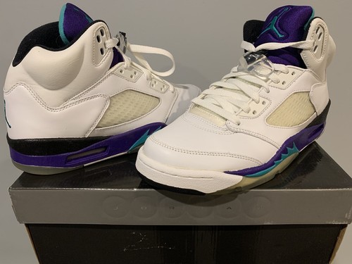 Size 8 - Jordan 5 Retro LS Grape 2006 - Picture 3 of 5