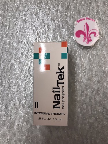NAIL TEK II Itensive Therapy Helps Heal Thin Soft Peeling Nails 0.5oz - Picture 2 of 2