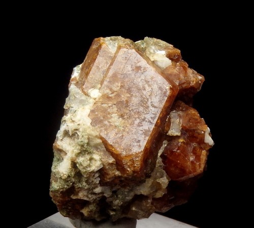 GARNET var. GROSSULAR crystals --- NORWAY - Nordland - Vefsn - Toven /pj863 - Picture 18 of 18