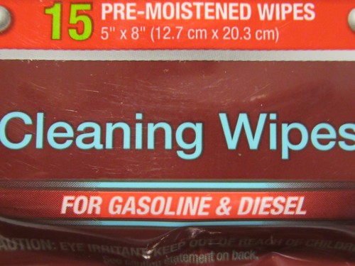 90 Briggs & Stratton Gas Off Cleaning Wipes For Hands, Clothes, Equipment & More - Picture 5 of 10