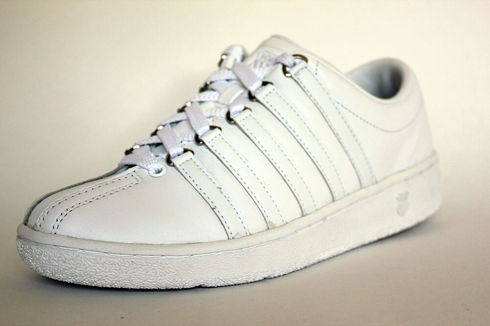 K Swiss Classic LX, Men's, Size 6.5M White, 8.5M Black K Swiss Classic LX, Men's, Size 6.5M White, 8.5M Black
