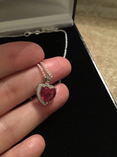 High Quality Ruby Heart 18k White Gold Finish Solid Silver Necklace Set Gift Box - Picture 3 of 11