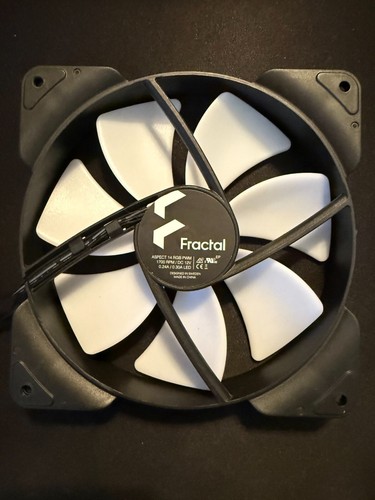 Fractal Design Aspect 14 RGB 500-1700 RPM PWM FD-F-AS1-1405 - Picture 4 of 4