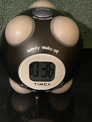Timex Wacky Wake-Up Shake N Wake Vibrating Talking Alarm Clock Tested and Works. - Picture 2 of 8