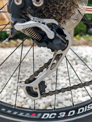 Cannondale SL1 Hardtail Mountain Bike 2011 size M + Shimano saint pedals - Picture 12 of 20