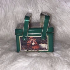 Vintage The Tin Box Company Christmas Cookie Tin Collectible Home Nostalgic