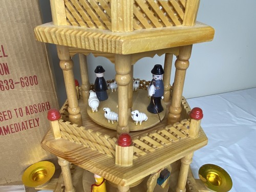 Vintage Lillian Vernon Christmas 3 Tier Wooden Nativity Candle Carousel Windmill - Picture 3 of 7