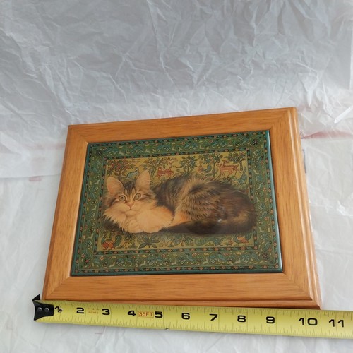 Vtg Lesley Anne Ivory Blossom in India Laying Cat Wood Framed Print Wall Hang - Picture 6 of 9