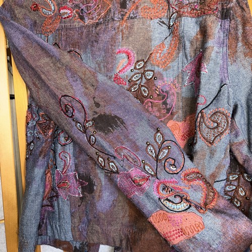 Alexis & Avery Women's Jean Jacket Blue Purple Mix Abstract Embroidered Size M L - Picture 11 of 12