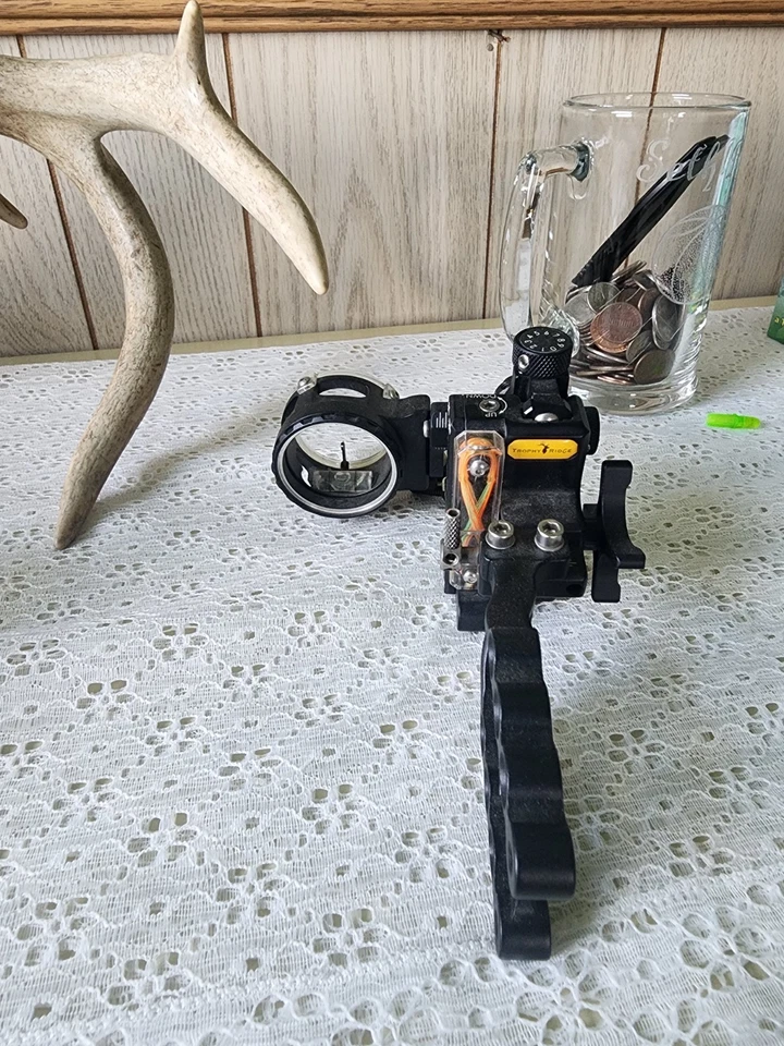 Trophy Ridge React One Pro 1 Pin Bow Sight Black (Right Hand) - Image 4 of 4