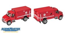 Walthers SceneMaster 949-11931 HO Scale International(R) 4300 EMS Ambulance