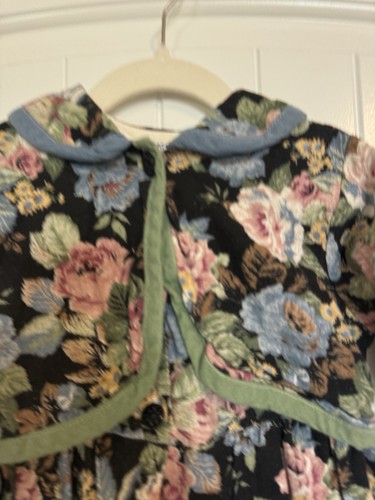 CachCach Vintage Bubble Romper Dark Floral Size 12 Months - Picture 7 of 7
