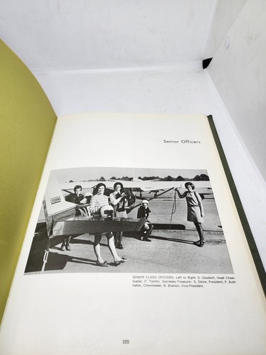 Mississippi State College For Women The 1969 Meh Lady Yearbook. Columbus. - Picture 14 of 20