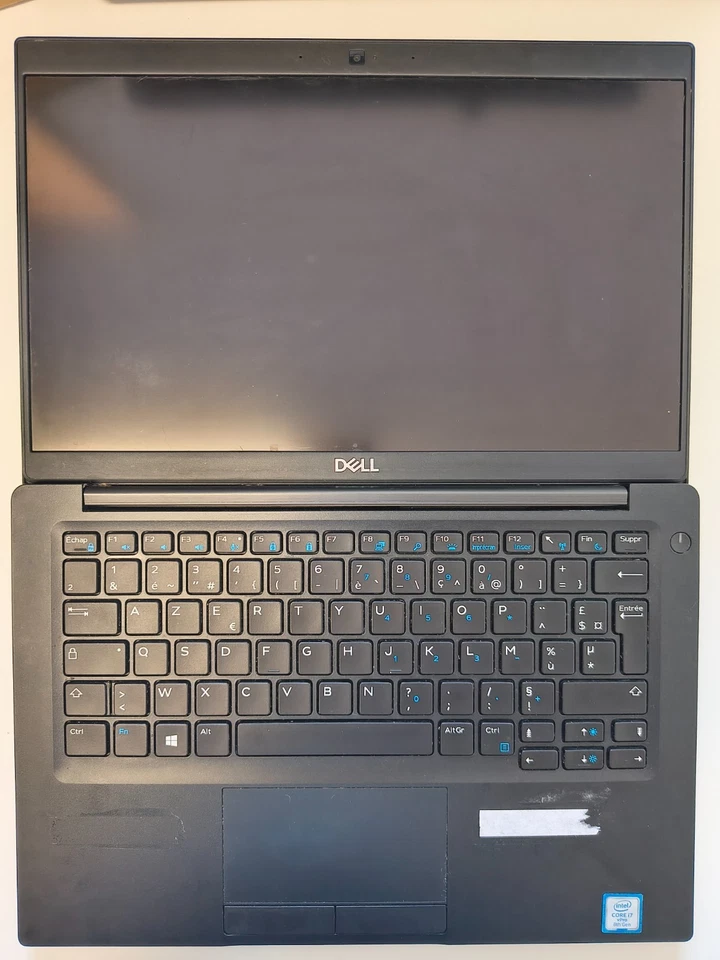 Dell Latitude 7390 · i7-8650U · 8GB · 256GB, photo 1 sur 2