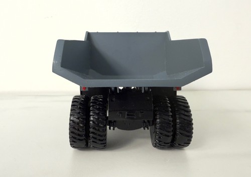 Volteo de resina 3D 1/50 BelAZ 540A - gris - construido a medida por Fankit Models - Imagen 5 de 11