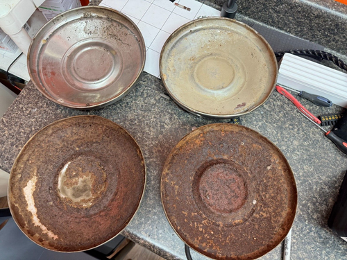 Datsun Truck 620 Dog Dish Hubcaps Set of 4 Hubcap Wheel Cover Hub Cap Center - Picture 6 of 6