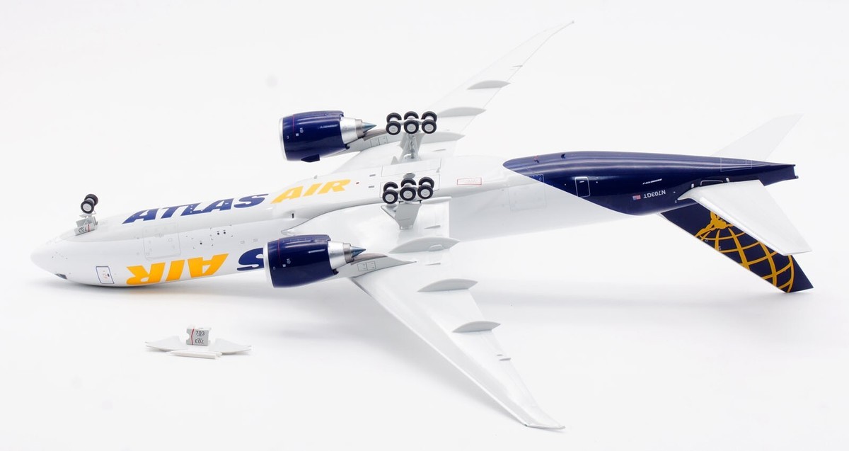 INFLIGHT 1:200 Atlas Air Boeing B777-F16 Diecast Aircraft INFLIGHT 1:200 Atlas Air Boeing B777-F16 Diecast Aircraft