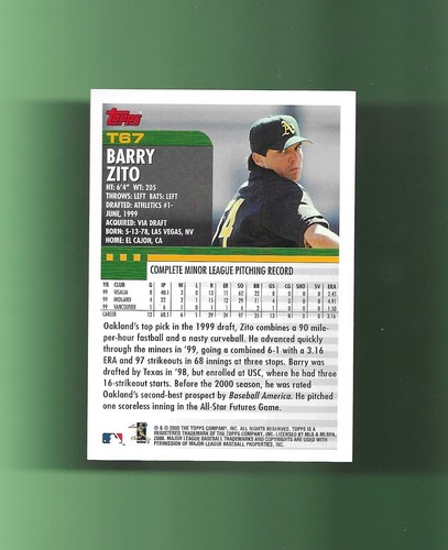 2000 Topps Traded ROOKIE RC # T67 BARRY ZITO-OAKLAND A'S SHARP! - Picture 2 of 2