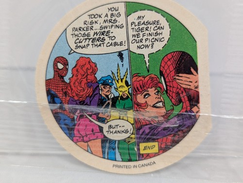 SPIDER-MAN vs ELECTRO Mini Round Comic Book Peter Pan Lid-Top 1994 Rare Canada - Picture 2 of 2