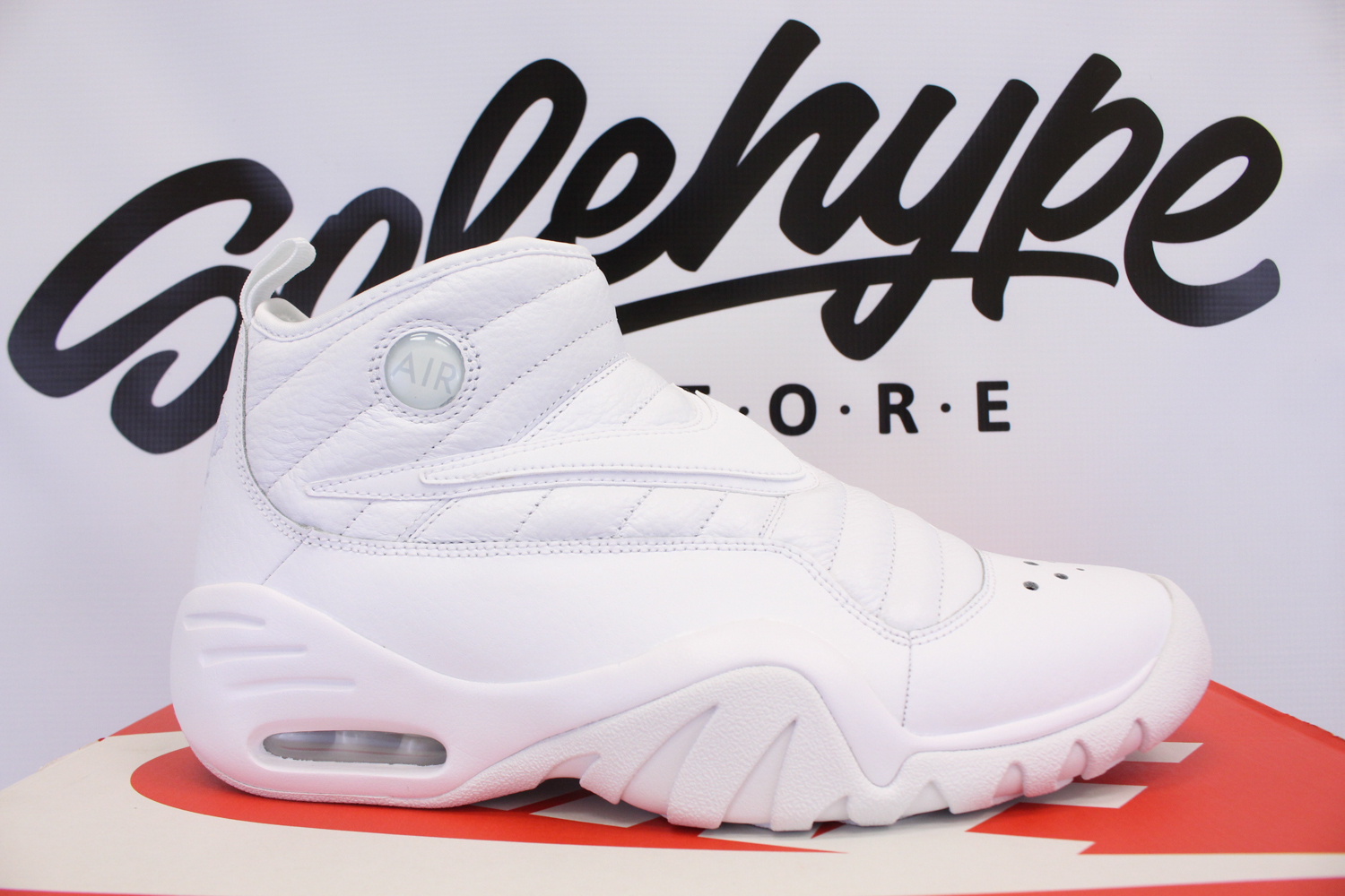 NIKE AIR SHAKE NDESTRUKT TRIPLE WHITE BULLS RODMAN 2018 880869 101 Price reduction Seasonal clearance sale NIKE AIR SHAKE NDESTRUKT TRIPLE WHITE BULLS RODMAN 2018 880869 101 Price reduction Seasonal clearance sale