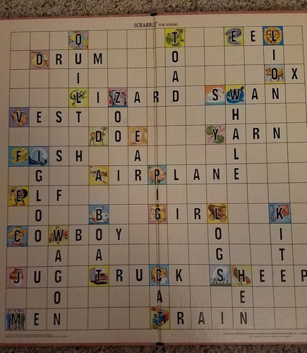 VINTAGE ~ Scrabble for Juniors ~ New Words Edition Two ~ 1964 ~ Complete Set - Picture 6 of 7