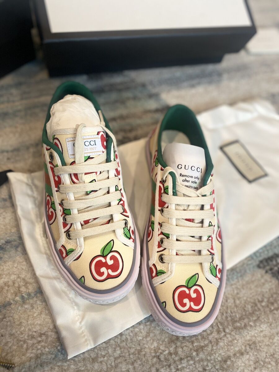 NEW GUCCI TENNIS 1977 SNEAKERS GG APPLE LOGO RED GREEN WEB NEW GUCCI TENNIS 1977 SNEAKERS GG APPLE LOGO RED GREEN WEB
