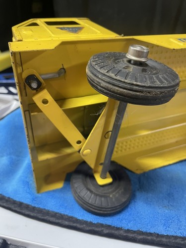 1957–1961 Nylint Michigan T-24 2200 Shovel - Picture 12 of 14